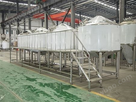 山东豪鲁500L鲜啤酿造设备 啤酒设备