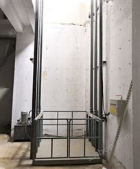 小型导轨式升降货梯