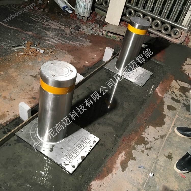 广州新华南鞋城液压式防撞升降柱路障厂家